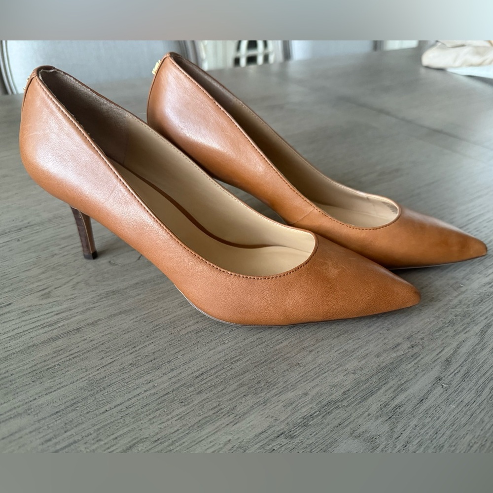 LAUREN RALPH LAUREN HEELS PUMPS 7.5 New!